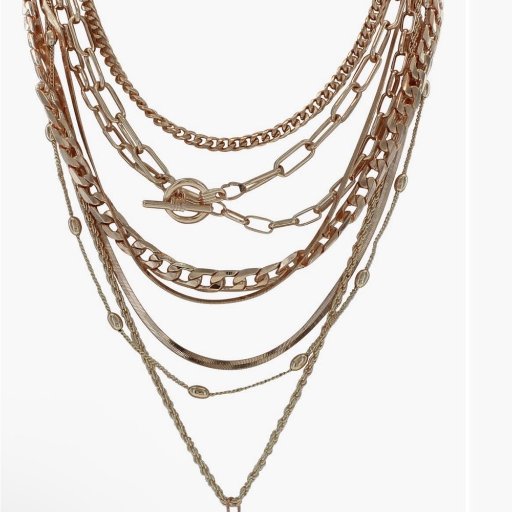 Olivia Welles Elegant Gold Layered Necklace